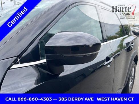 Certified 2025 Nissan Pathfinder SV AWD/4WD image 8