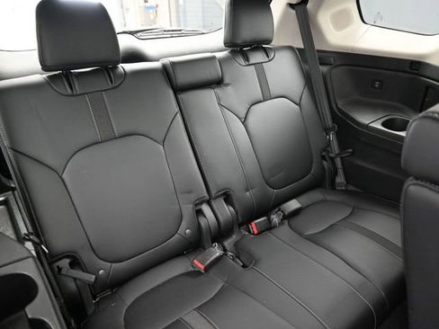 Used 2025 Honda Pilot Touring image 40