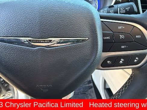 Used 2023 Chrysler Pacifica Limited FWD image 20