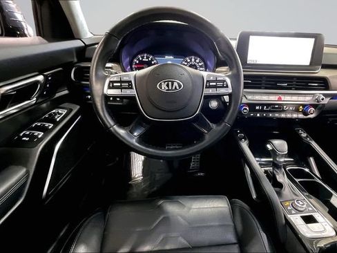 Used 2021 Kia Telluride SX w/ SX Prestige Package image 5