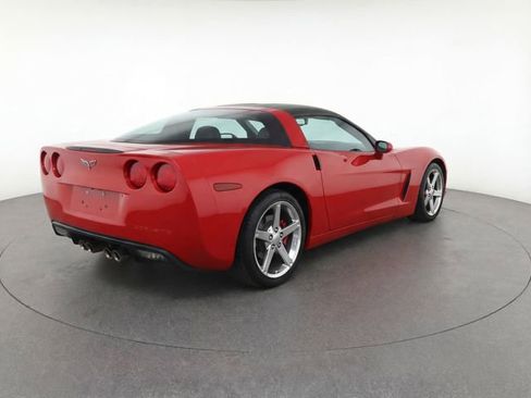 Used 2005 Chevrolet Corvette Coupe w/ Preferred Equipment Group image 4