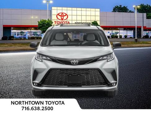 New 2026 Toyota Sienna XSE AWD/4WD image 5