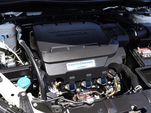 Used 2017 Honda Accord EX-L image 59