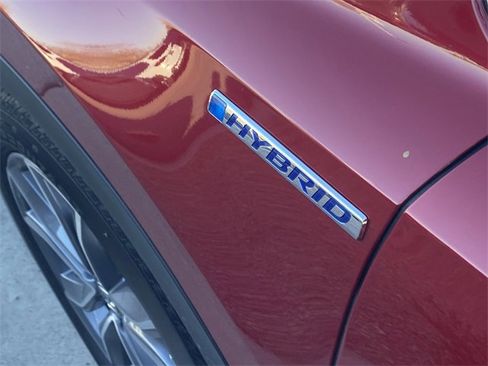 Used 2022 Honda CR-V Touring image 12