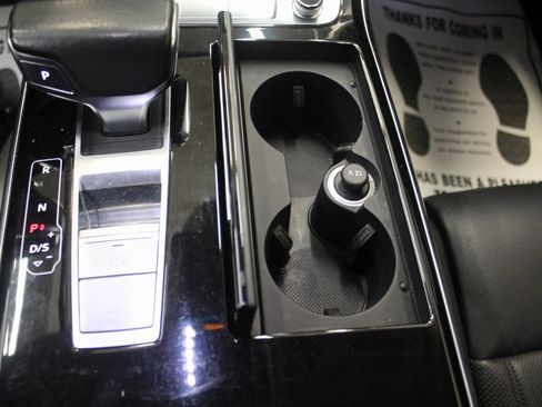 Used 2019 Audi A8 L 3.0T w/ Luxury Package image 22