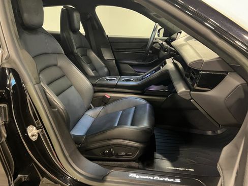 Used 2023 Porsche Taycan Turbo S image 41