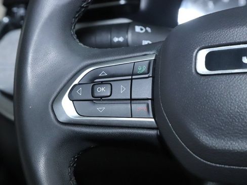 Used 2024 Jeep Compass Latitude AWD/4WD image 22
