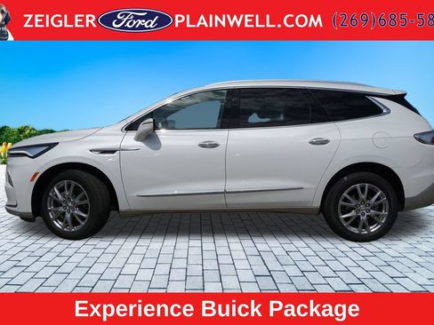 Used 2024 Buick Enclave Essence w/ Experience Buick Package AWD/4WD image 2
