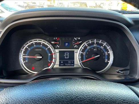 Used 2018 Toyota 4Runner Limited image 19