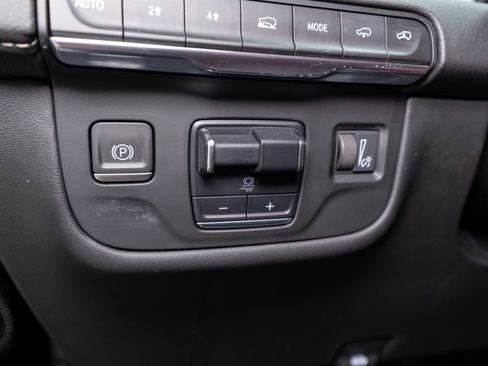 Used 2023 Cadillac Escalade ESV Sport w/ Touring Package AWD/4WD image 37