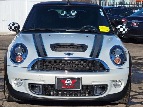 Used 2014 MINI Cooper S image 5