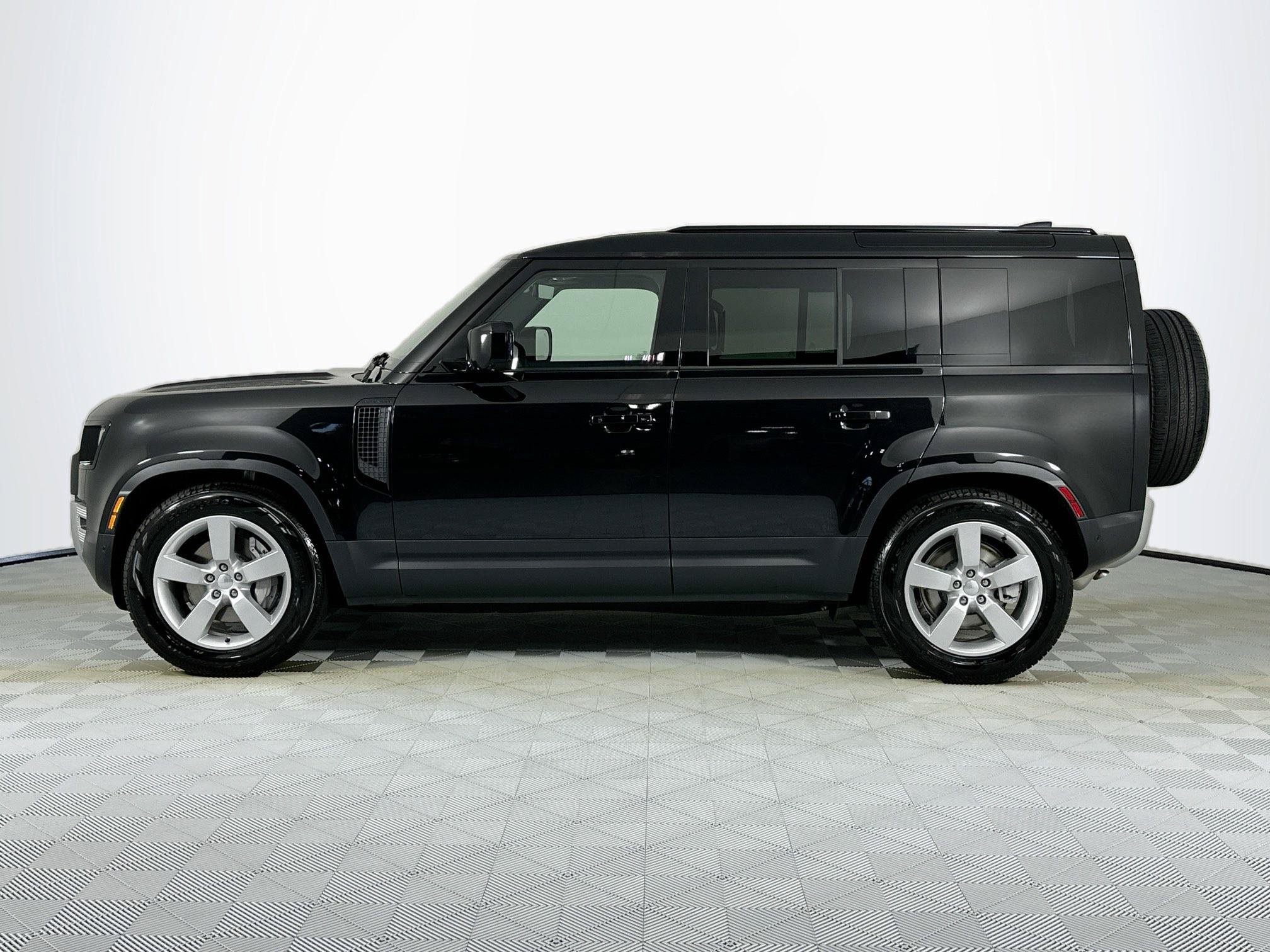 Certified 2025 Land Rover Defender 110 S AWD/4WD image 8