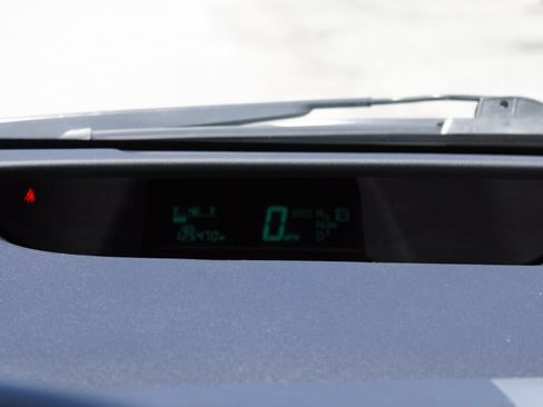 Used 2005 Toyota Prius FWD image 22