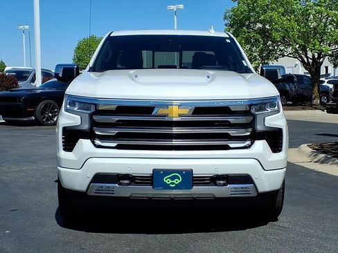 Certified 2023 Chevrolet Silverado 1500 High Country w/ Technology Package AWD/4WD image 2