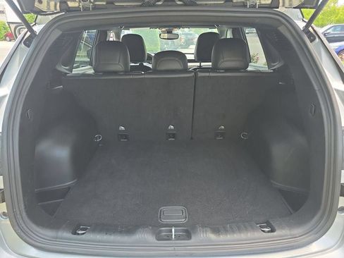 Used 2025 Jeep Compass Trailhawk AWD/4WD image 32