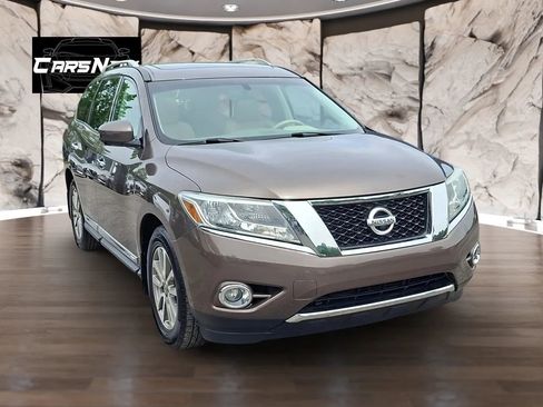 Used 2015 Nissan Pathfinder SL w/ SL Premium Package FWD image 1