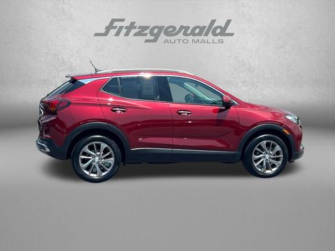 Used 2023 Buick Encore GX Essence w/ Experience Buick Package AWD/4WD image 3