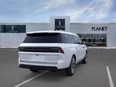 New 2026 Lincoln Navigator L Black Label image 8