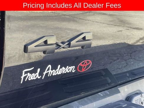 Used 2023 Toyota Tundra Platinum AWD/4WD image 12