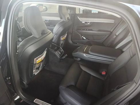 Used 2023 Volvo S90 B6 Plus image 8