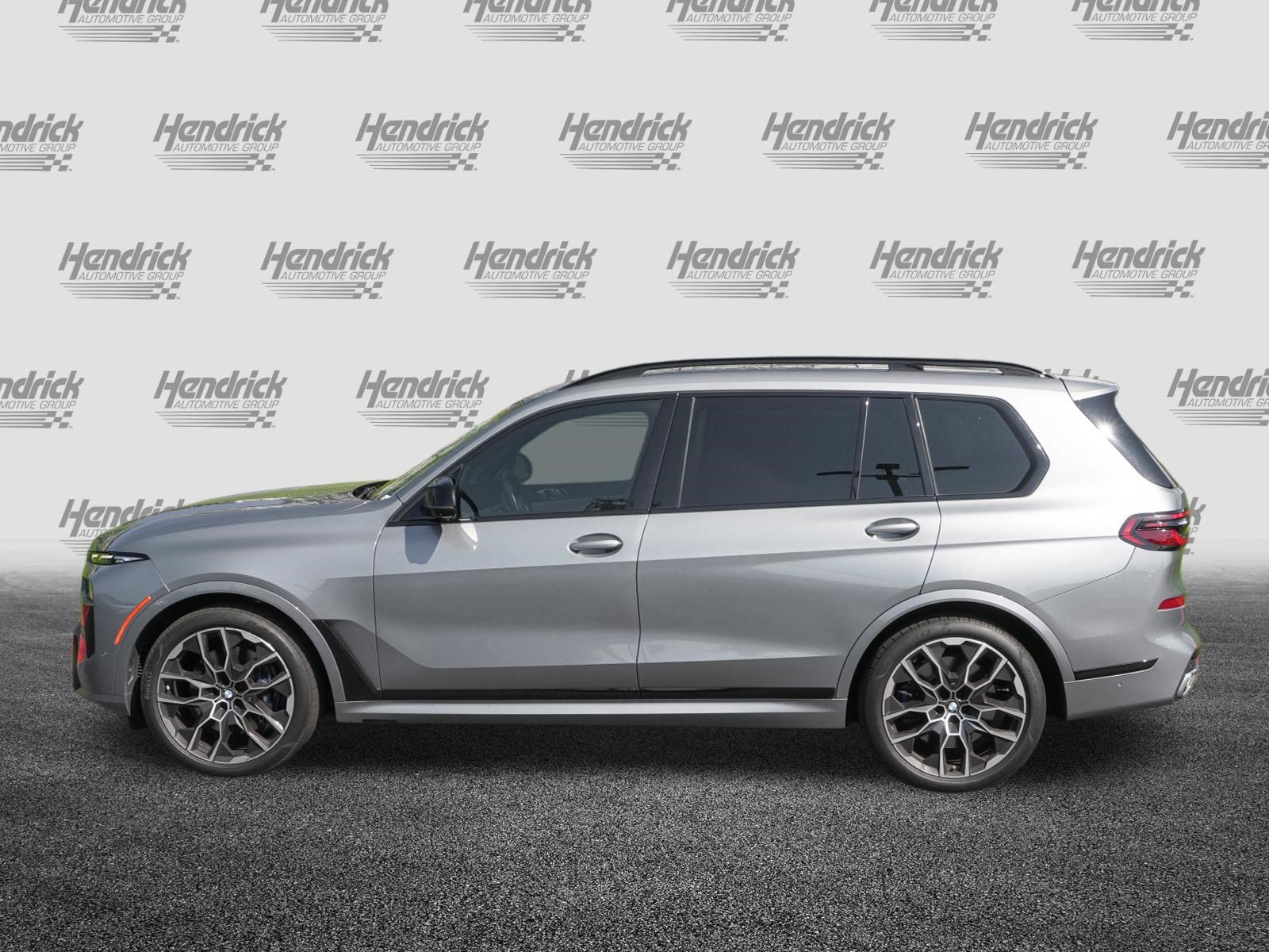 Certified 2024 BMW X7 M60i AWD/4WD image 6