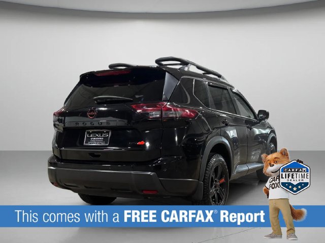 Used 2025 Nissan Rogue SV AWD/4WD image 4