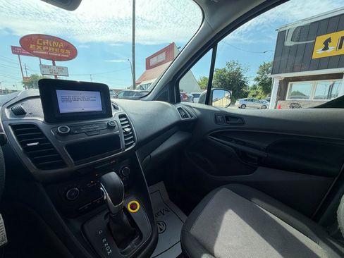 Used 2020 Ford Transit Connect XL FWD image 27
