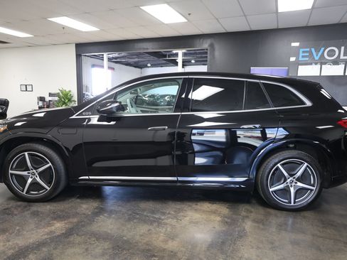 Used 2023 Mercedes-Benz EQS 580 4MATIC SUV image 10