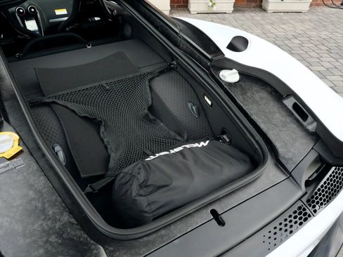 Used 2023 McLaren GT RWD image 20