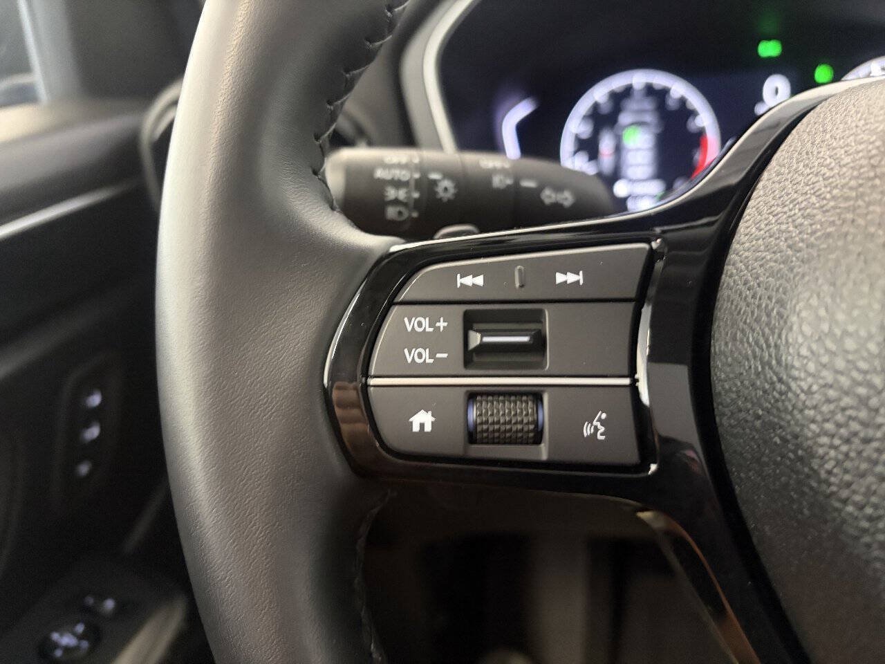Used 2025 Honda Pilot Touring image 22