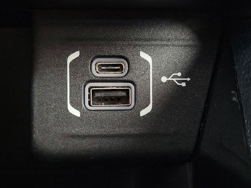 Used 2022 Jeep Compass Altitude w/ Convenience Group image 10