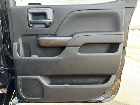 Used 2017 GMC Sierra 3500 Denali w/ Duramax Plus Package image 23