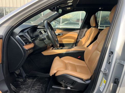 Used 2018 Volvo XC90 T6 Inscription w/ Convenience Package image 11