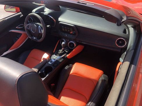 Used 2018 Chevrolet Camaro SS w/ Hot Wheels Edition RWD image 13