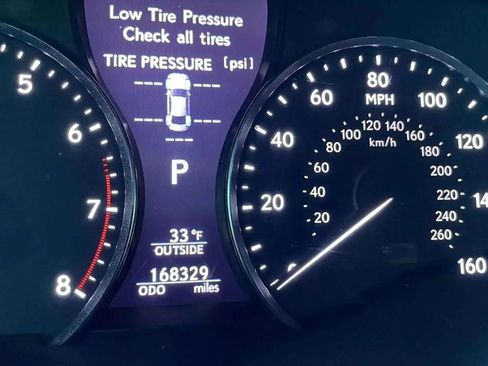 Used 2014 Lexus LS 460 AWD image 46