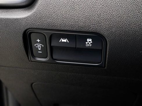 Used 2023 Kia Sorento S w/ Panoramic Sunroof Package image 30