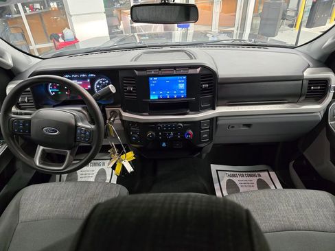 Used 2023 Ford F250 XLT AWD/4WD image 37
