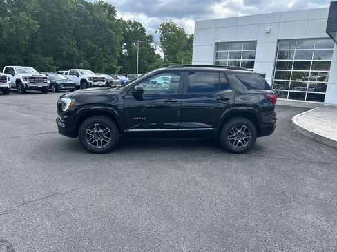 New 2026 GMC Terrain AT4 w/ Technology Package II AWD/4WD image 2