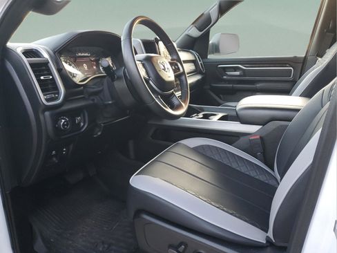Used 2021 RAM 1500 Big Horn image 14