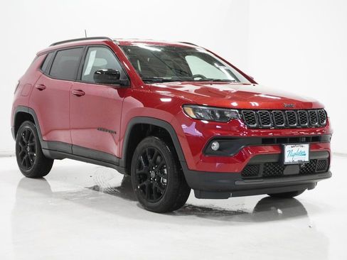 New 2026 Jeep Compass Latitude image 4