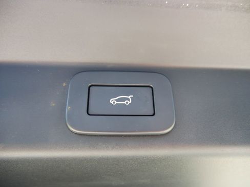 Used 2024 Land Rover Range Rover Sport SE AWD/4WD image 20
