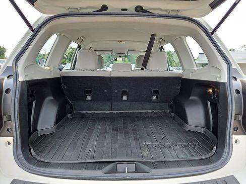 Used 2018 Subaru Forester 2.5i AWD/4WD image 27