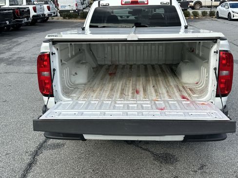 Used 2022 Chevrolet Colorado LT w/ Fleet Safety Package image 16