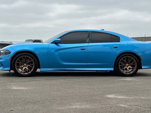 Used 2018 Dodge Charger SXT Plus w/ Performance Handling Group RWD image 7
