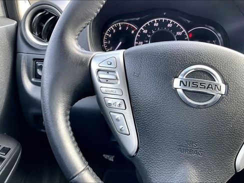Used 2019 Nissan Versa Note SV image 11