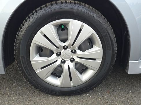 Used 2013 Subaru Legacy 2.5i image 17