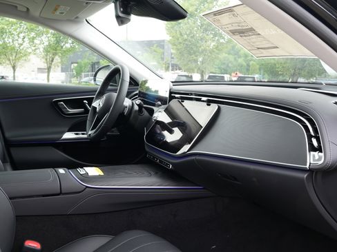 New 2025 Mercedes-Benz E 450 4MATIC All-Terrain Wagon image 53