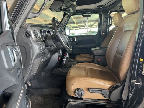 Used 2021 Jeep Wrangler Unlimited Rubicon image 25