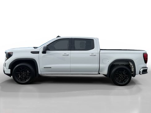 Used 2022 GMC Sierra 1500 Elevation image 2