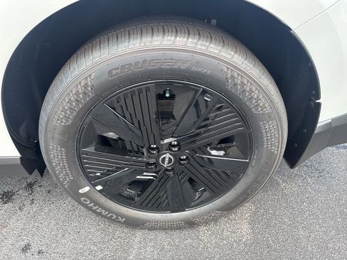 New 2025 Nissan Murano SV image 20